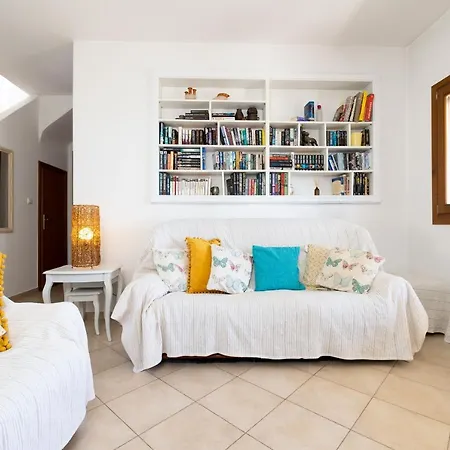 Bella Villa *